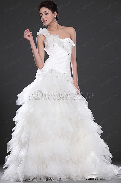 New Alluring One Shoulder Wedding Gown