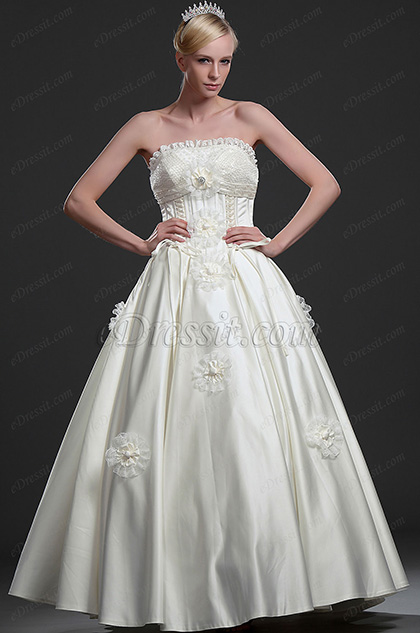 New Elegant Strapless Wedding Gown