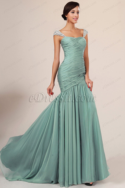 Artikel Bezaubernd Gefaltet Grün Abendkleid