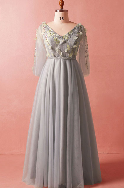 Grey V-Cut Lace Appliques Plus Size Dress Prom Dress