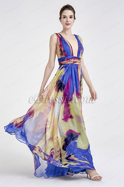 Vestido de fiesta floral con estampado azul y escote en V