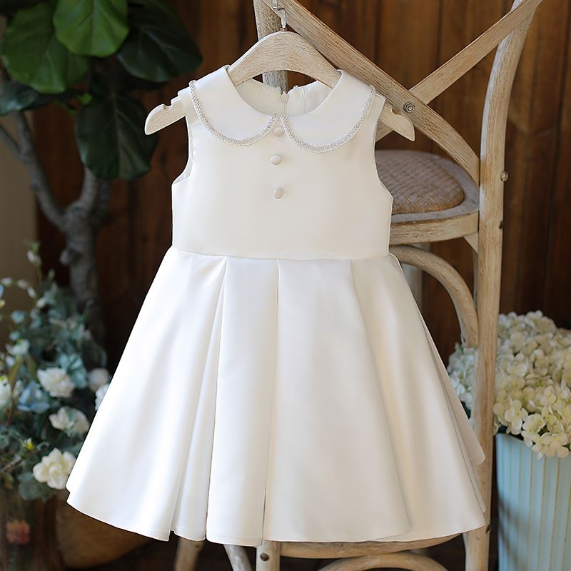 Prinzessin Kragenhals Wadenlang Satin Blumenmädchenkleider in Weiß