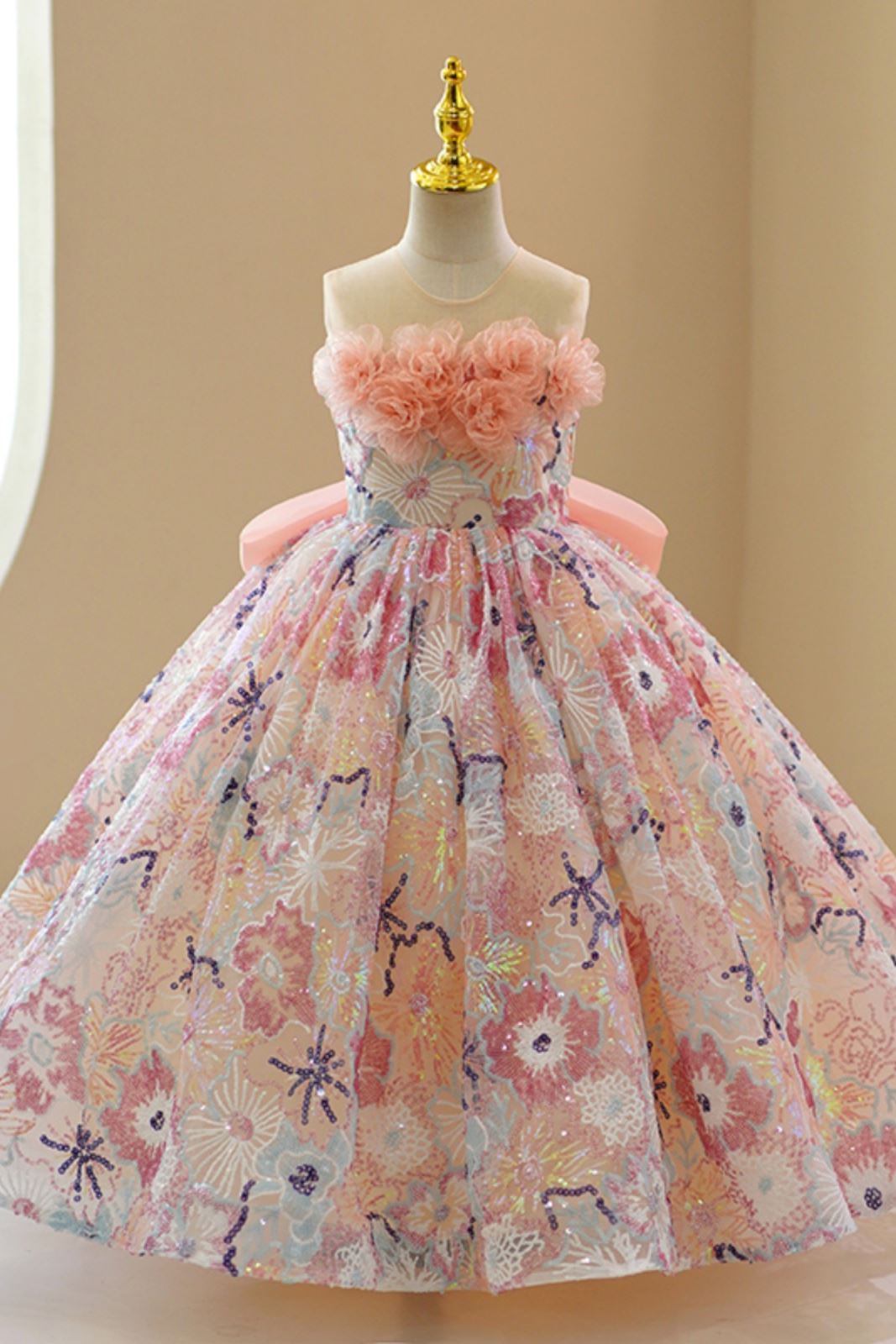 Princess Round Floor Length Sequined Flower Girl Dress in Pink