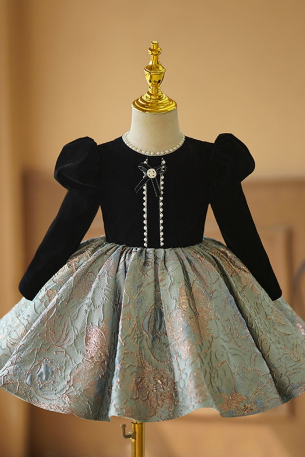 Prinzessin Runden Wadenlang Satin Blumenmädchenkleider Schwarz