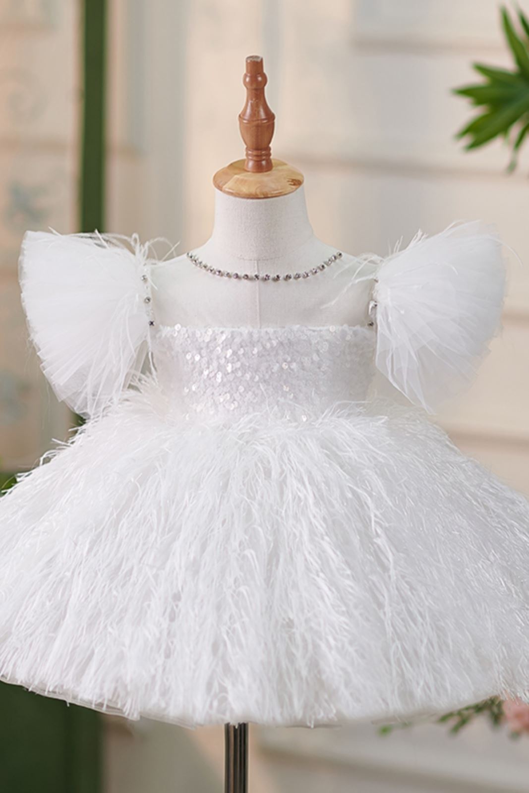 Princess Round Tea Length Sequined Flower Girl Dress in White