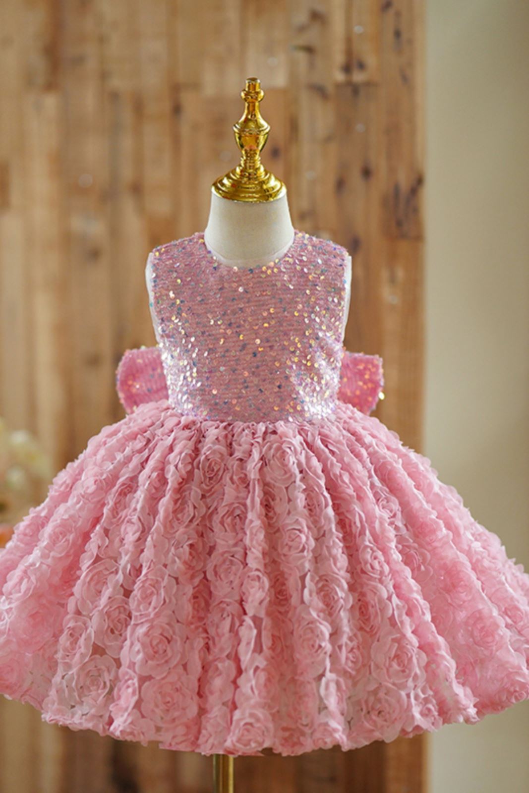 Princess Round Tea Length Lace Flower Girl Dress in Pink