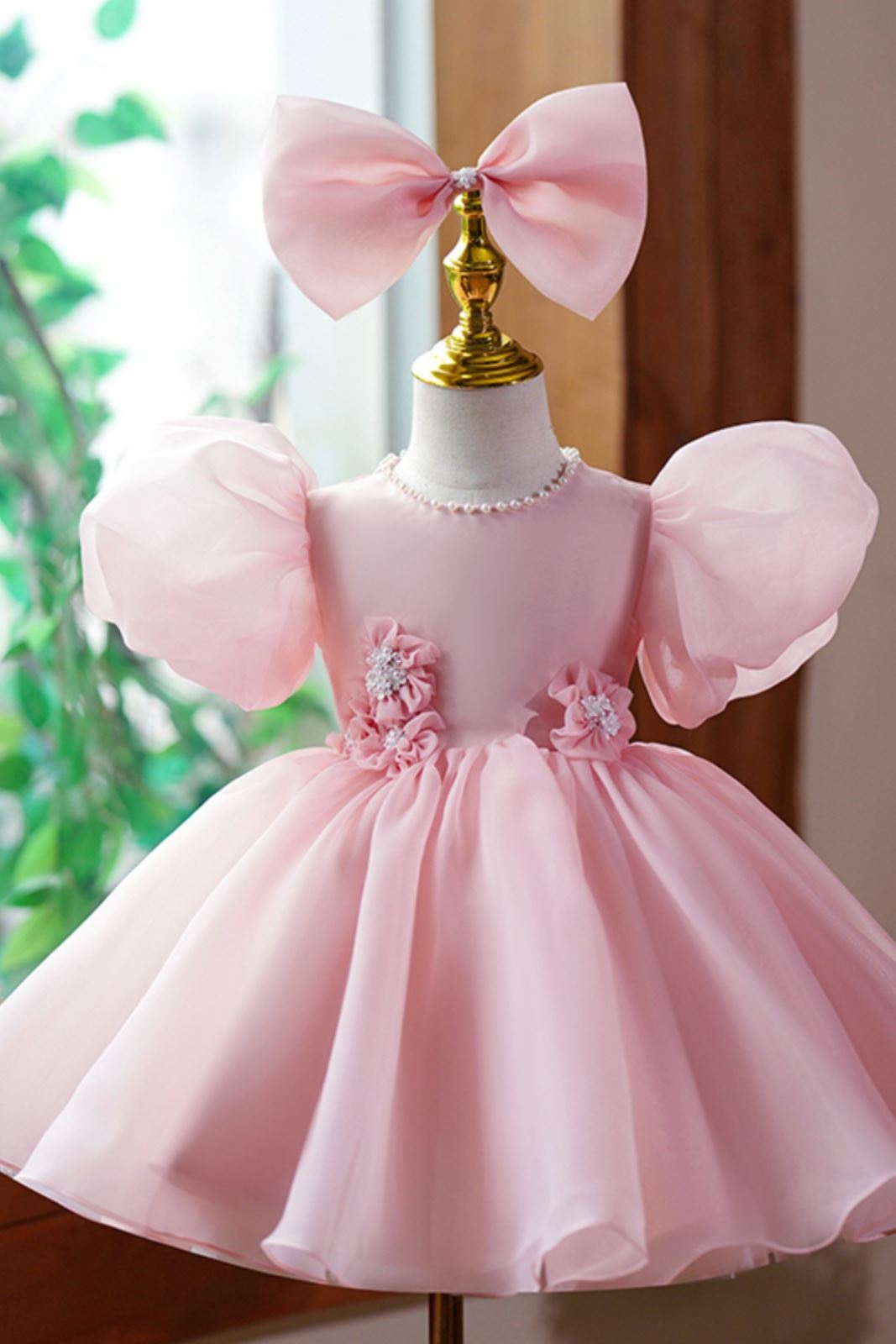 Prinzessin Juwelenhals Wadenlang Organza Blumenmädchenkleider in Rosa