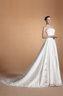 2014 Neu Chic Trägerlos A-Line Royal Schleppe Hochzeitskleid