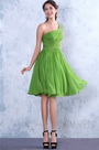 Fabuloso Vestido de Fiesta Corto Verde Solo Hombro Pliegue