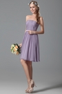 Schmeichelhaft Trägerlos Kurz Lila Brautjungfernkleid