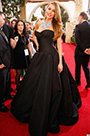 Robe de soirée noir sans bretelle Sofia Vergara Golden Globes