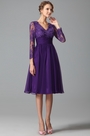 Robe cocktail/fête midi violette col en V manches dentelle
