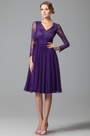Robe cocktail/fête midi violette col en V manches dentelle