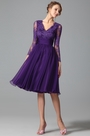 Robe cocktail/fête midi violette col en V manches dentelle