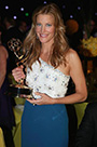 Robe de soirée color-block Anna Gunn 66th Emmy Awards