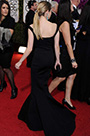 Robe de soirée noire Emma Roberts Golden Globe Awards