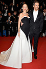 Robe de soirée sans bretelle noire et blanche Blake Lively