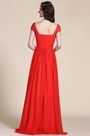 Robe de soirée rouge longue manches courtes décolleté coeur