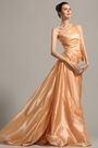 Robe de soirée longue drapée orange col asymétrique