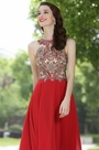 Carlyna Rotes Ärmelloses Beaded Abendkleid