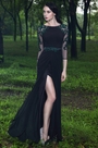 Robe de Soirée Manche 3/4 Fendue Dentelle Noire