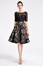 Robe de Cocktail Noire Imprimée à Mi-Manches