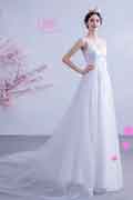 White Classic V-Cut Lace Applique Bridal Wedding Dress