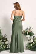Vestido de dama de honor sirena trompeta de satén con tirantes finos, sin mangas y largo hasta el suelo para boda