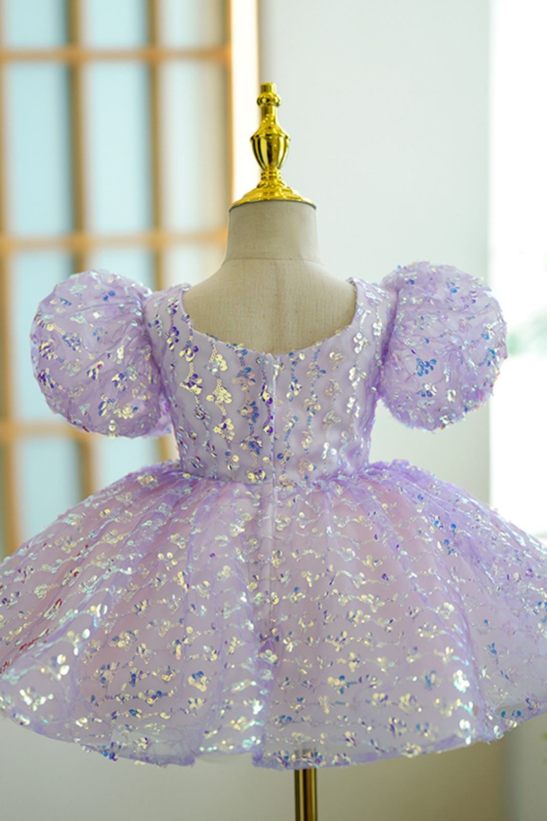 Princesse Longueur à Jambe Pailleté robes de demoiselle d'honneur - fillette in Lilas