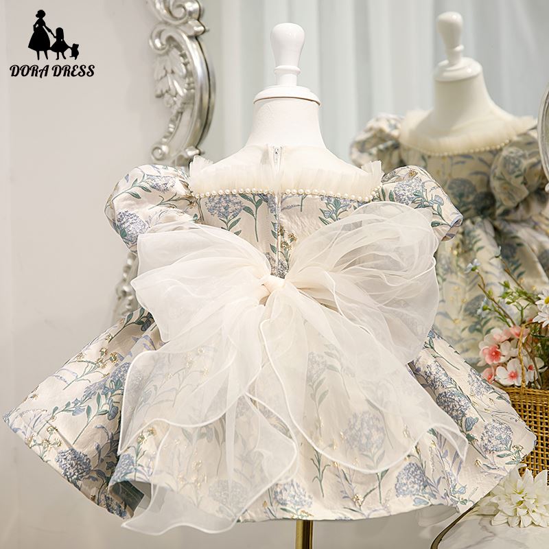 Prinzessin Runden Wadenlang Satin Blumenmädchenkleider in Staubigblau