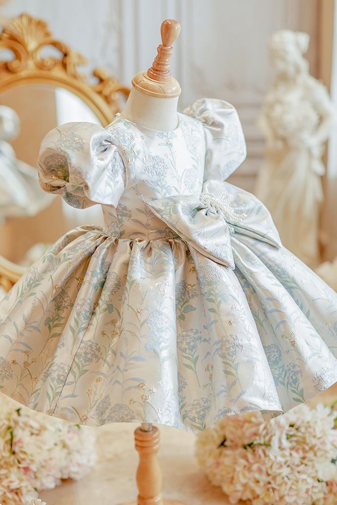 Prinzessin Runden Wadenlang Satin Blumenmädchenkleider in Blau