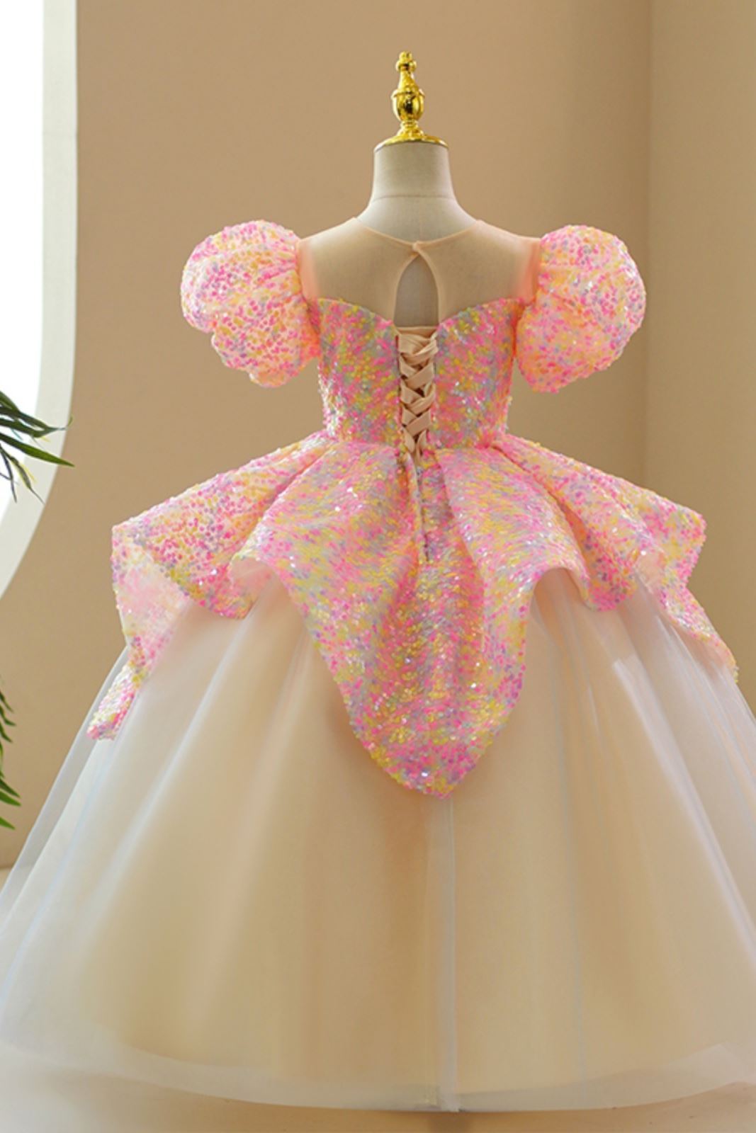 Prinzessin Runden Bodenlang Pailletten Blumenmädchenkleider in Rosa