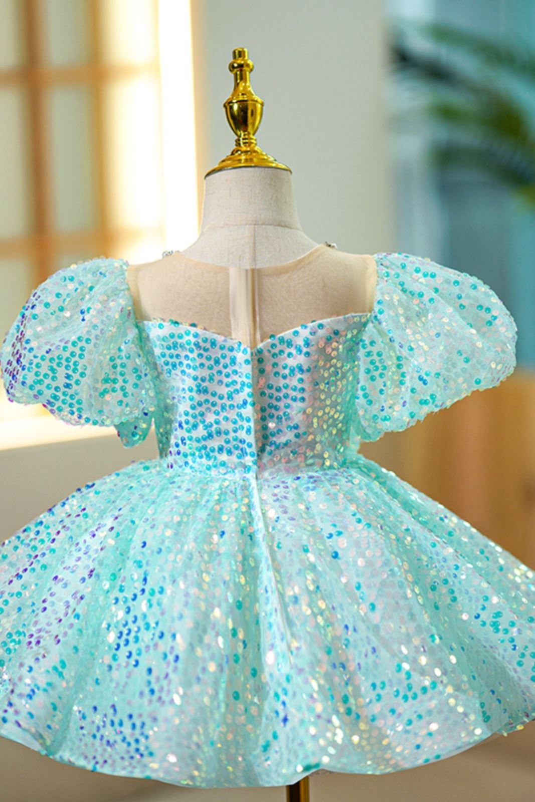 Prinzessin Wadenlang Pailletten Blumenmädchenkleider in Minzgrün