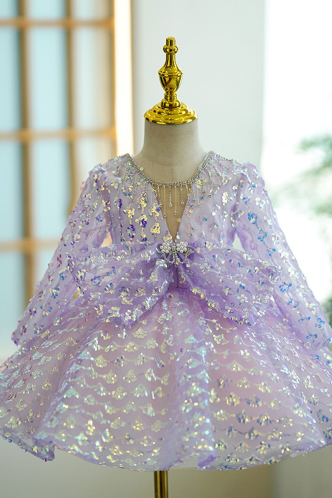 Prinzessin Scoop Wadenlang Pailletten Blumenmädchenkleider in Lila