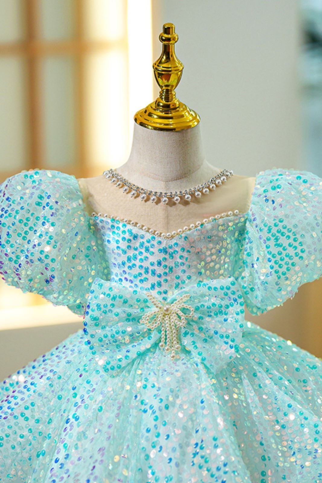 Prinzessin Wadenlang Pailletten Blumenmädchenkleider in Minzgrün