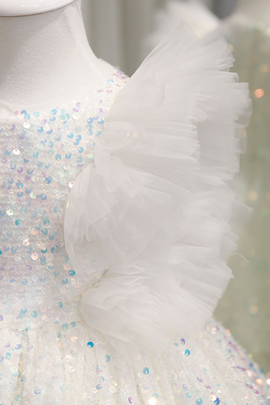 Prinzessin Runden Pailletten Blumenmädchenkleider in Weiß