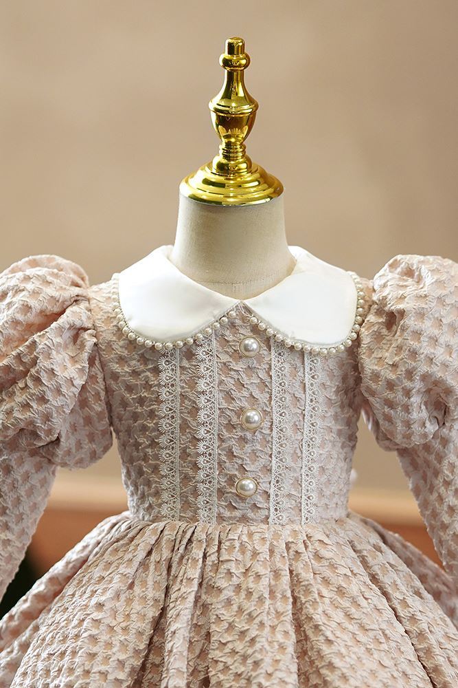 Prinzessin Wadenlang Satin Blumenmädchenkleider in Champagner