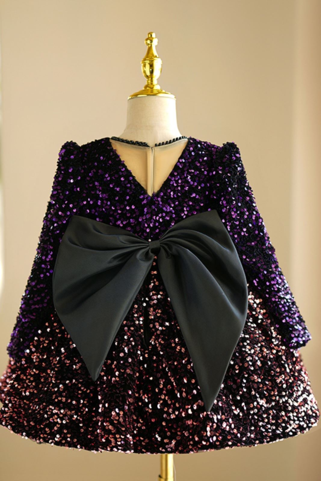 Prinzessin Runden Wadenlang Pailletten Blumenmädchenkleider in Lila