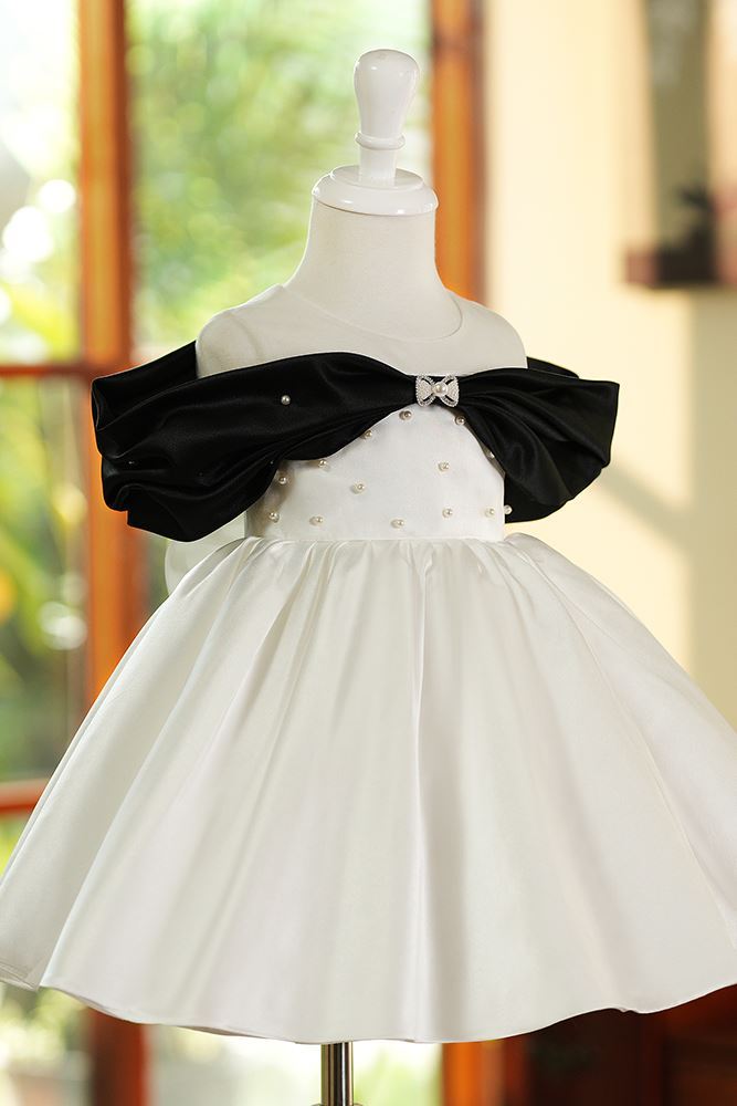 Princesa Hasta la Tibia Satin vestidos para chica de flor in Blanco