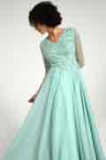 Mintgrünes langärmliges Kleid für die Brautmutter mit Perlenspitze