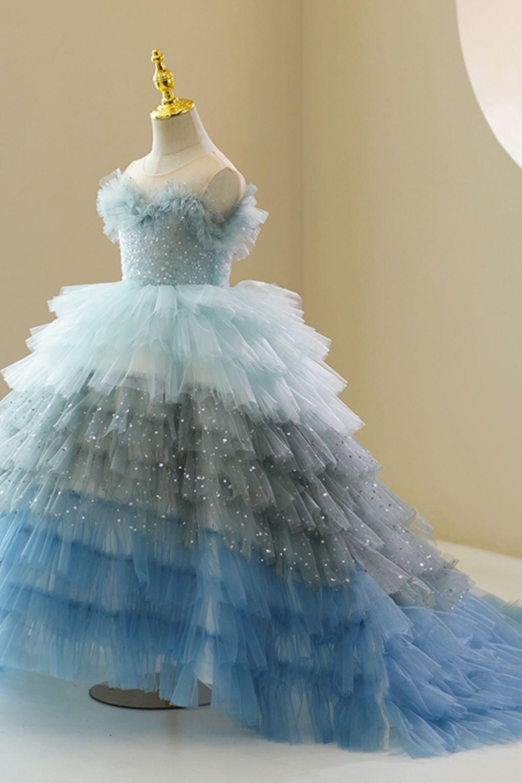 Prinzessin Bodenlang Tüll Blumenmädchenkleider in Staubigblau