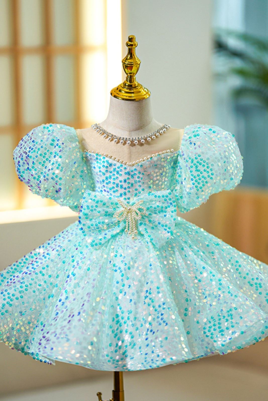 Prinzessin Wadenlang Pailletten Blumenmädchenkleider in Minzgrün