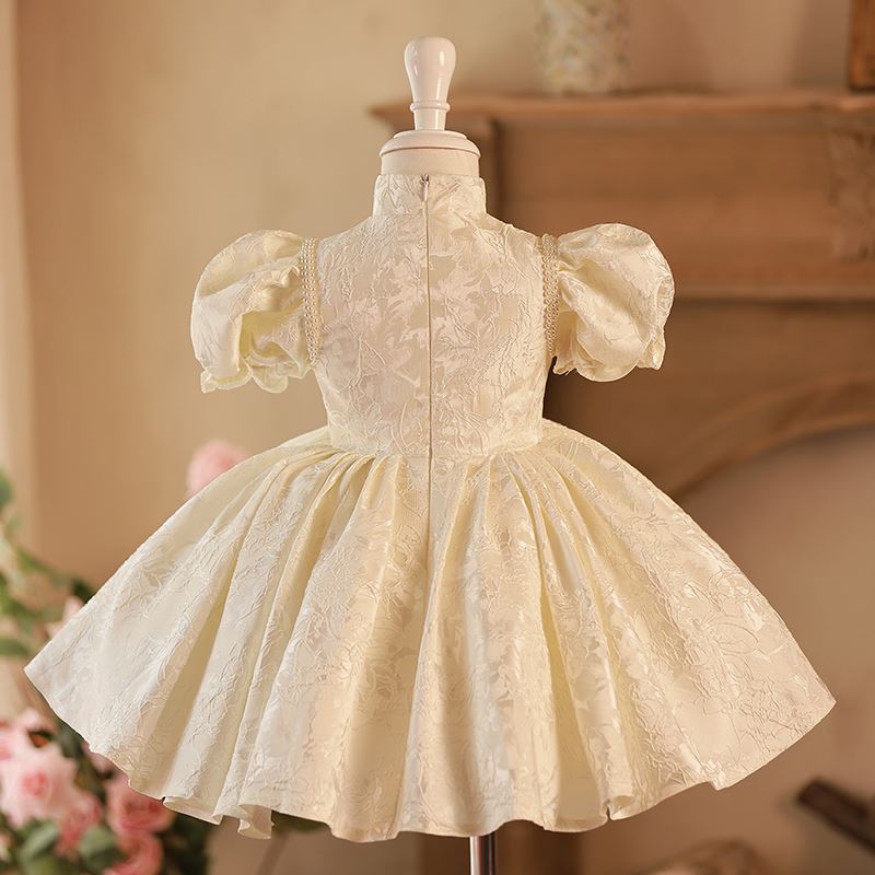 Princesse Longueur à Jambe Satiné robes de demoiselle d'honneur - fillette in Blanc