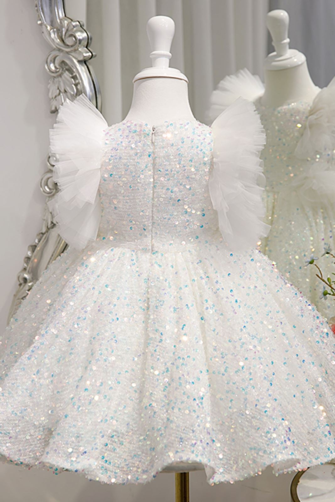 Prinzessin Runden Pailletten Blumenmädchenkleider in Weiß