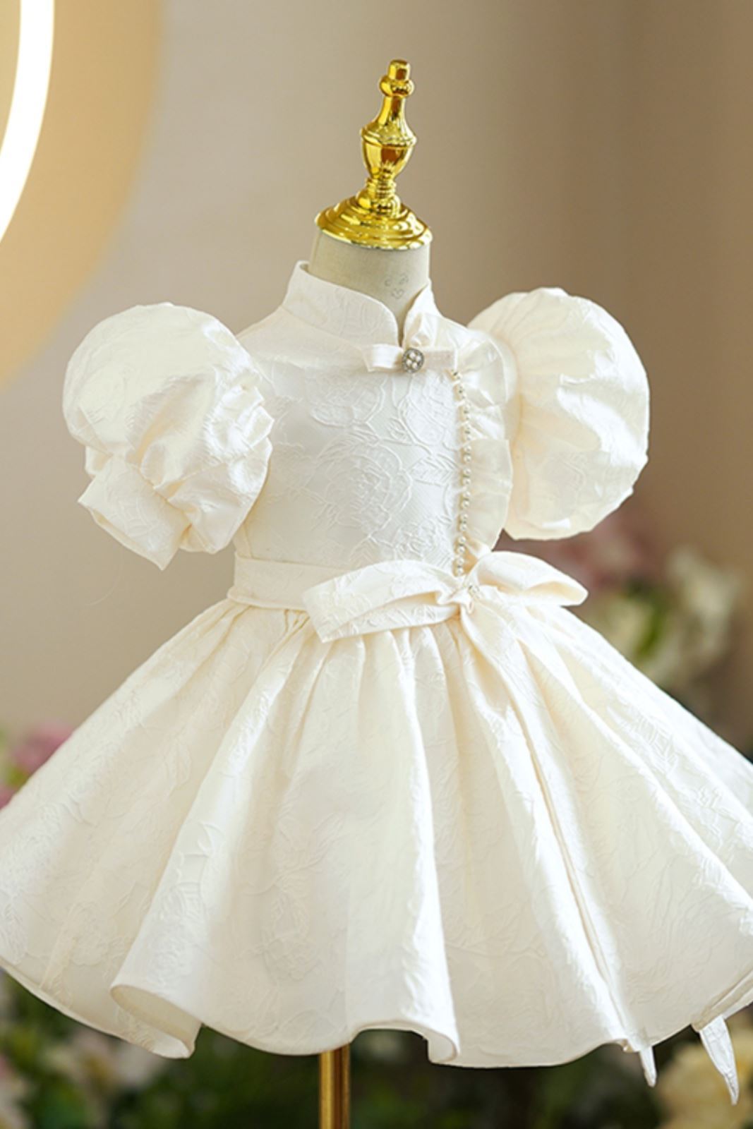 Prinzessin Stehkragen Wadenlang Satin Blumenmädchenkleider Champagner