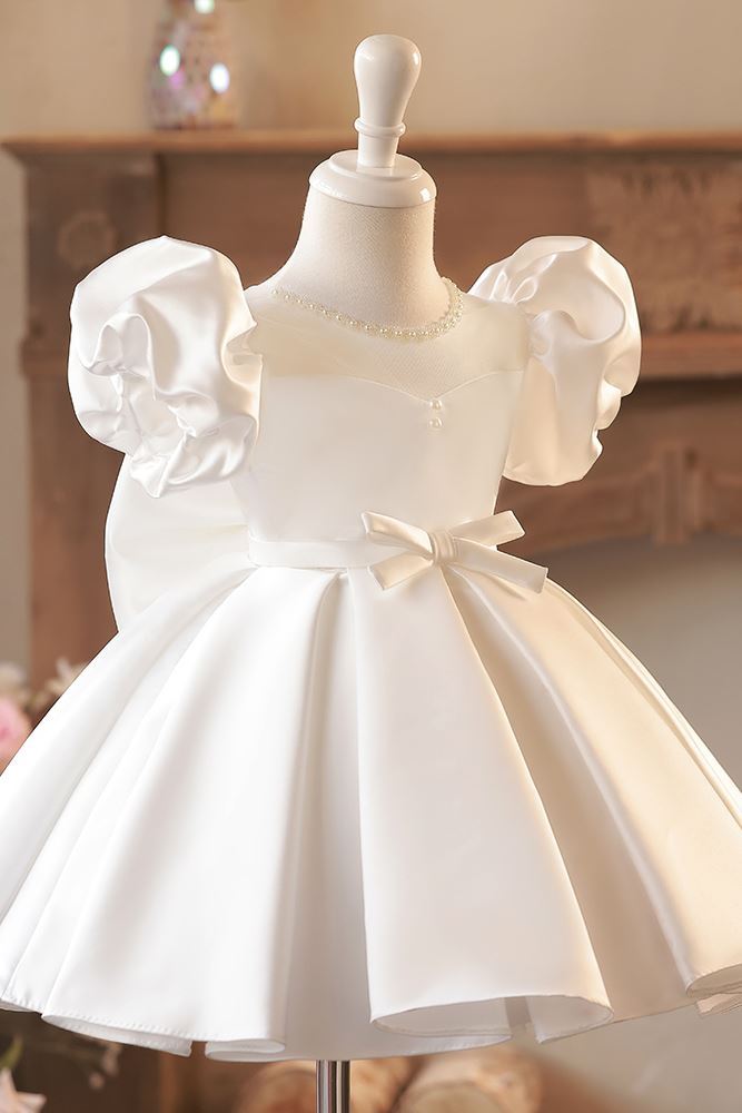 Princesse Longueur à Jambe Satiné robes de demoiselle d'honneur - fillette in Blanc