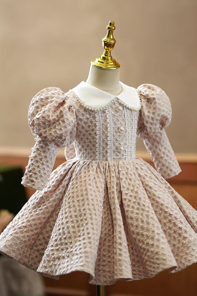 Prinzessin Wadenlang Satin Blumenmädchenkleider in Champagner