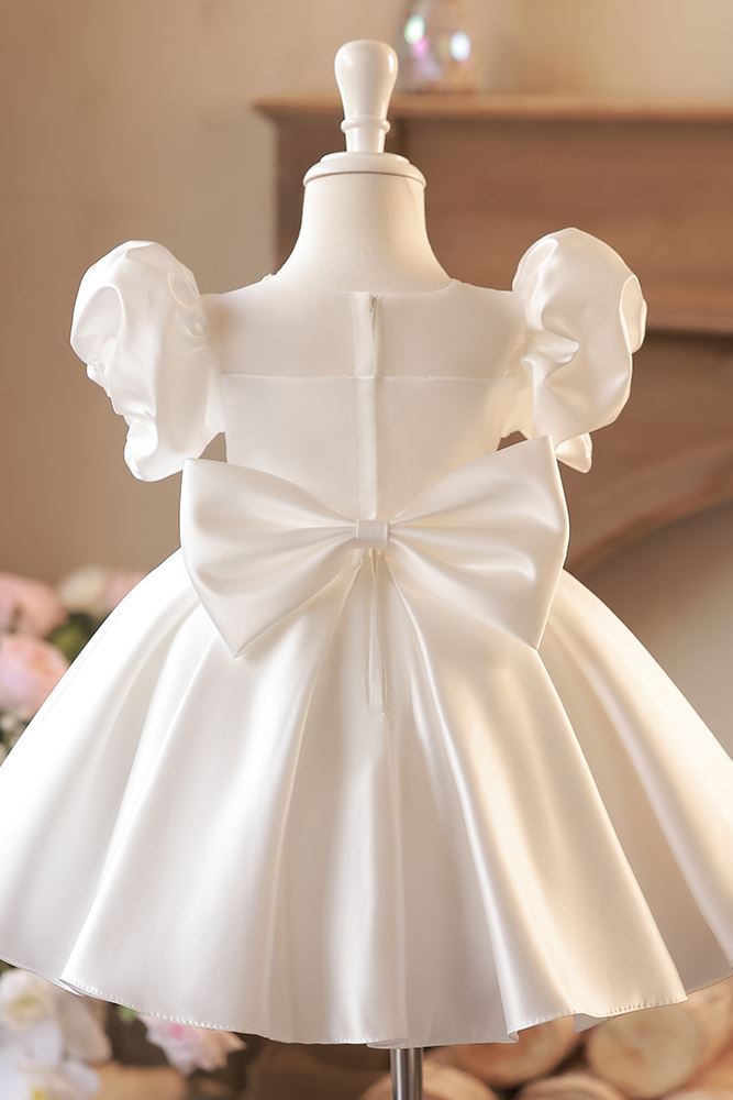 Princesse Longueur à Jambe Satiné robes de demoiselle d'honneur - fillette in Blanc