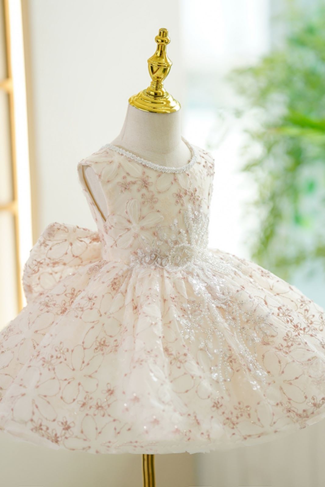 Prinzessin Runden Wadenlang Spitze Blumenmädchenkleider in Champagner