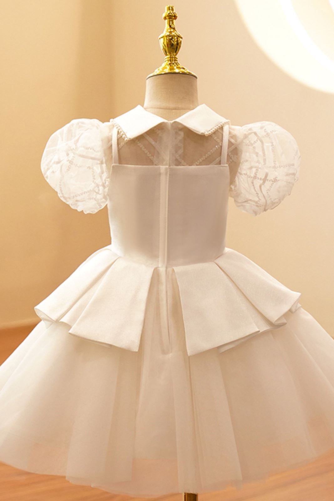 Prinzessin Kragenhals Wadenlang Satin Blumenmädchenkleider Weiß